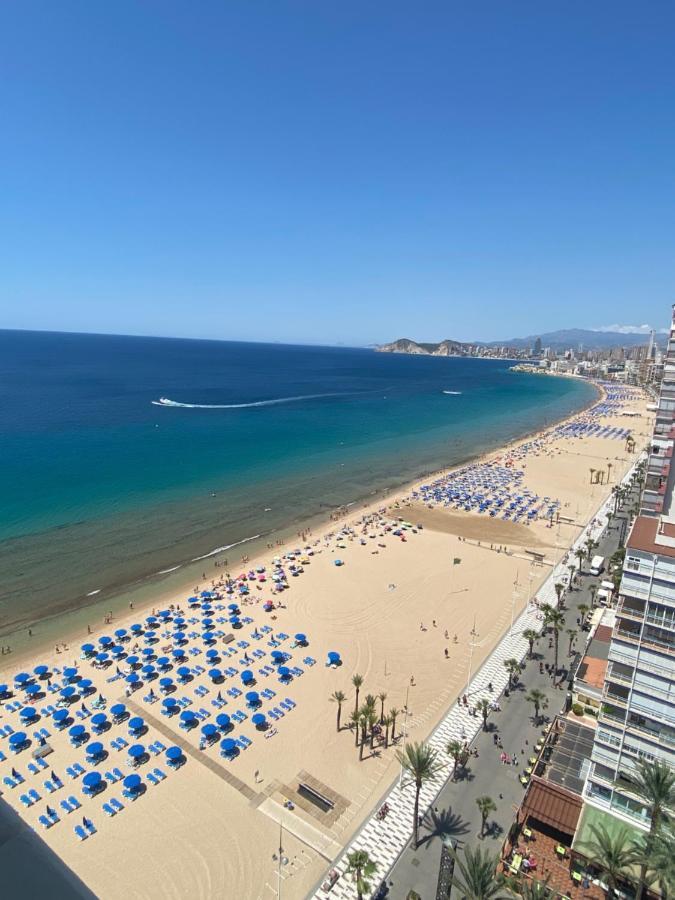 Apartamento Torre Levante 2 Habitaciones Бенидорм Екстериор снимка