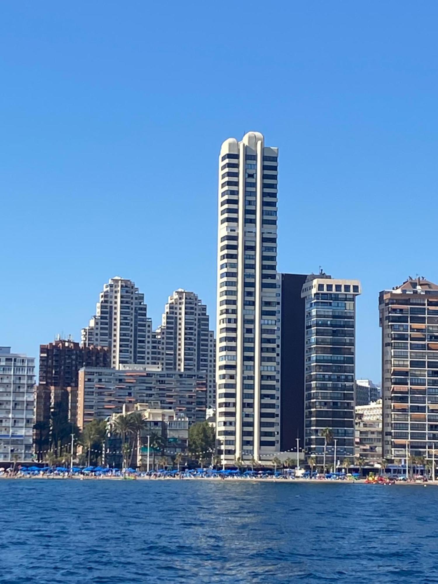 Apartamento Torre Levante 2 Habitaciones Бенидорм Екстериор снимка